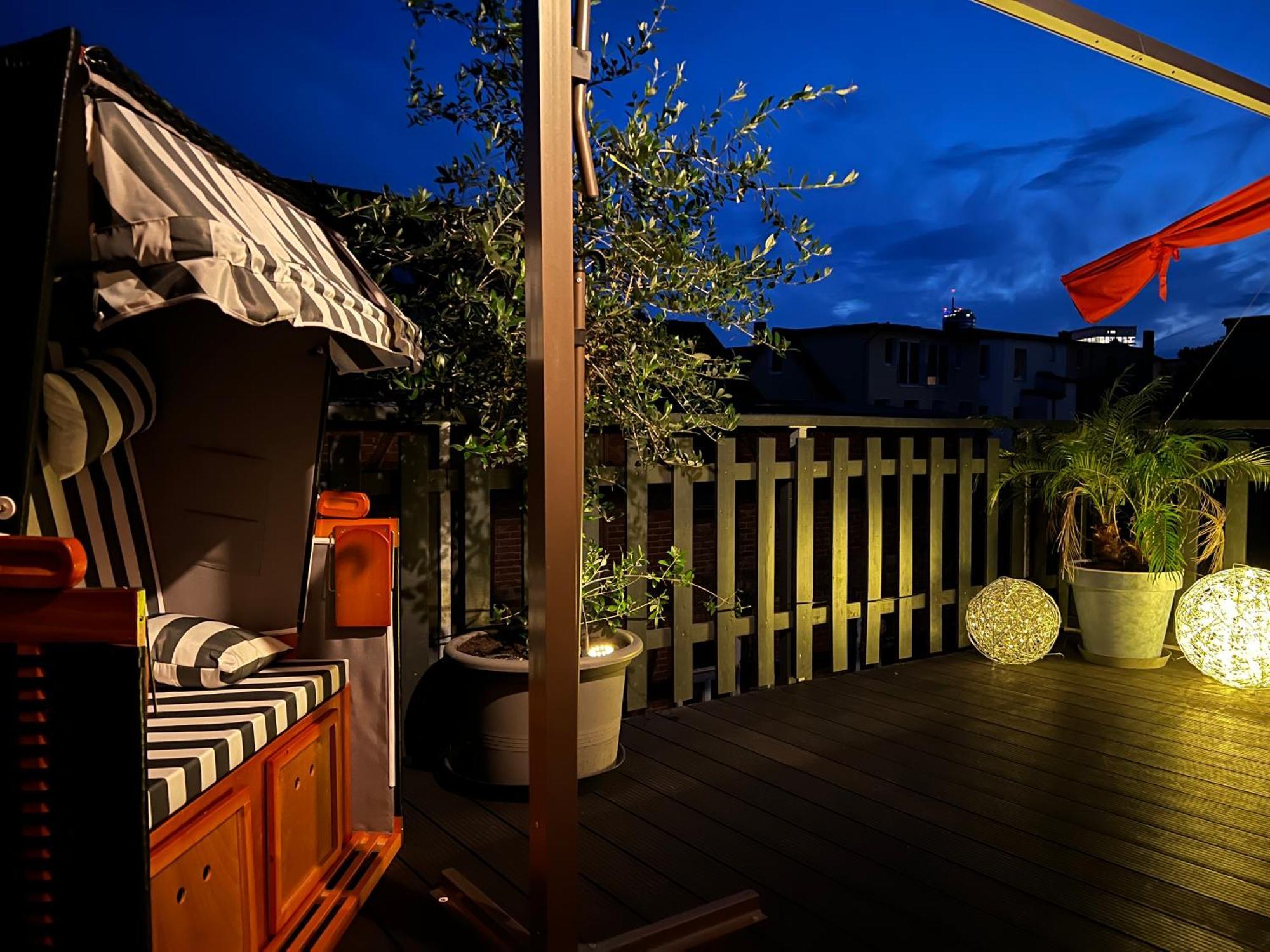 Apartment Napoleon, Naehe Zentrum, 2 Schlafzimmer, Grosser Balkon, Free Wifi ,Parken Jena Exteriér fotografie